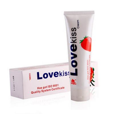 Gel bôi trơn Love Kiss hương dâu 100ml